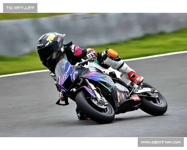 运动家队新秀尼克库尔茨荣膺美联月度最佳球员震撼展现未来之星风采